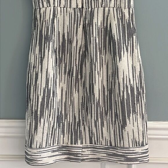 J. Crew beautiful sleeveless textured black & cream midi dress Women’s 4 - Picture 11 of 15